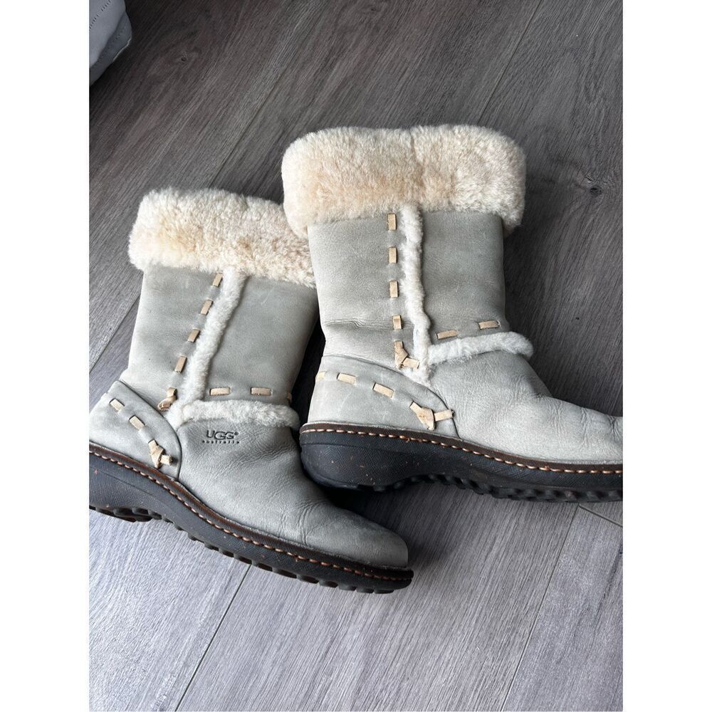 UGG Womens Boots Size 6 Elijo Bone White Nubuck Leather Sherpa Fur Slip On 5137